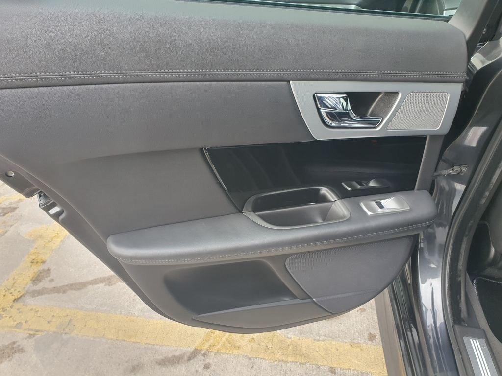 Used Jaguar XF 2013 for sale - 77395371: Photo 34