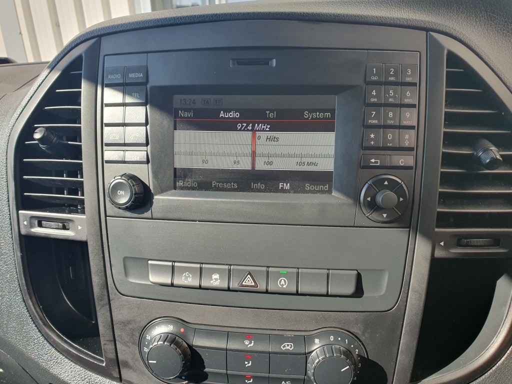 Used Mercedes-Benz Vito 2018 for sale - 77745236: Photo 22