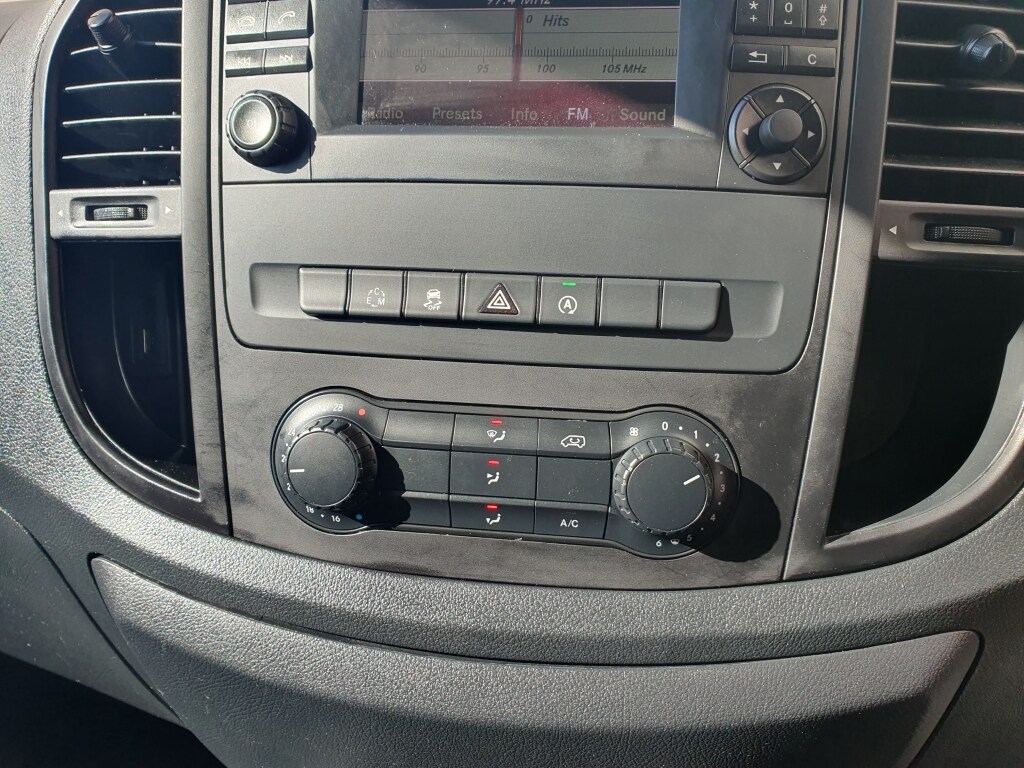 Used Mercedes-Benz Vito 2018 for sale - 77745236: Photo 23