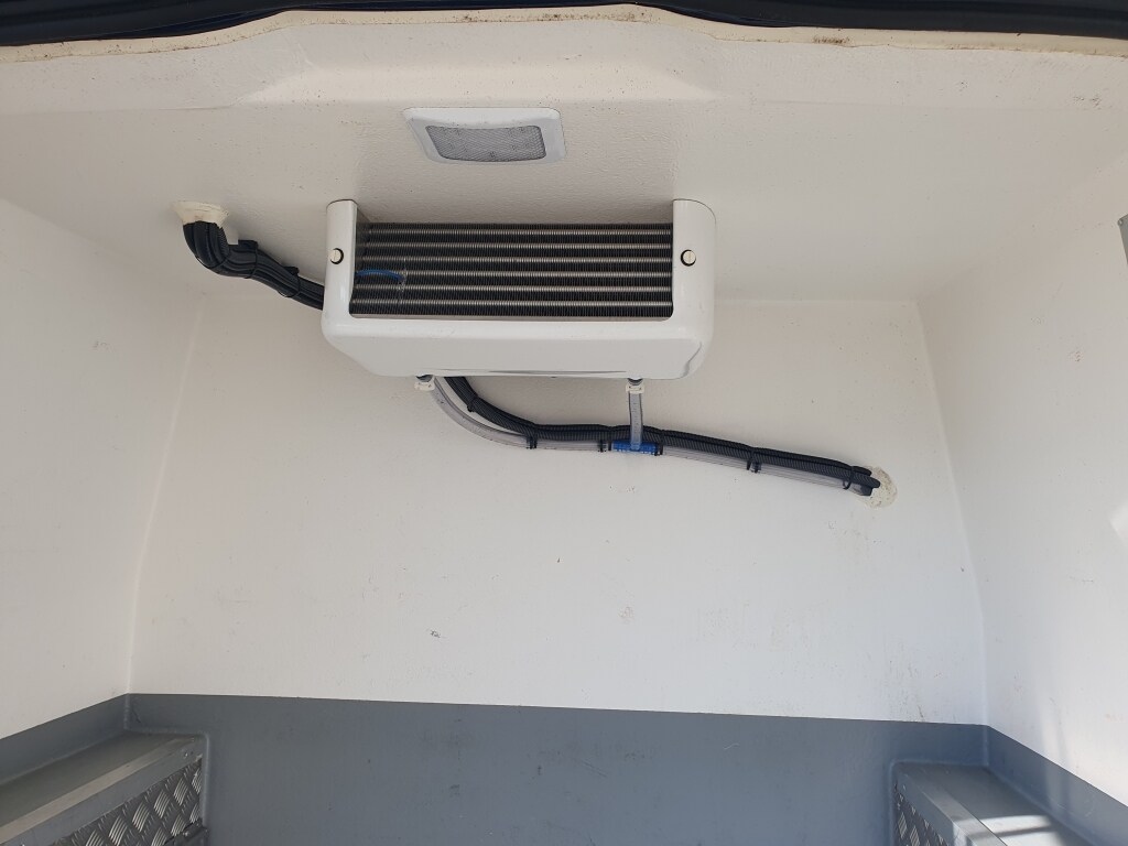 Used Mercedes-Benz Vito 2018 for sale - 77745236: Photo 34