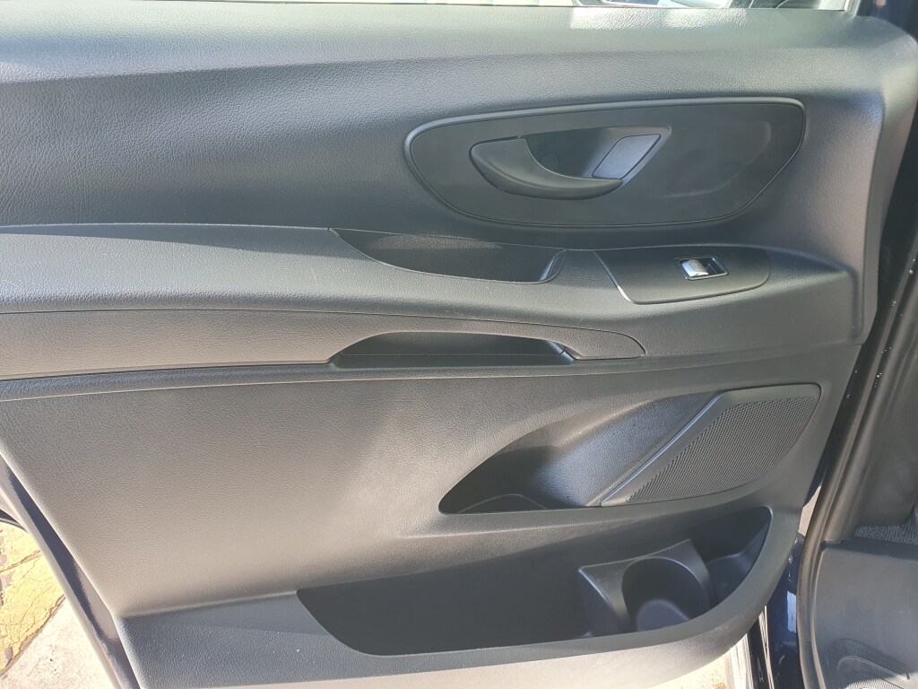 Used Mercedes-Benz Vito 2018 for sale - 77745236: Photo 36
