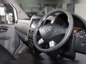 Used Mercedes-Benz Sprinter 2014 for sale - 75191931: Photo
