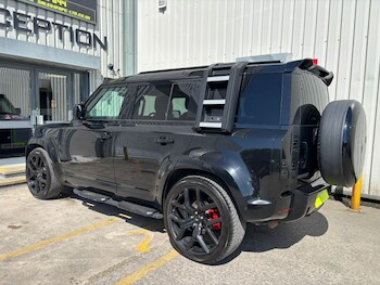 Used Land Rover Defender 2024 for sale - 78879289: Photo