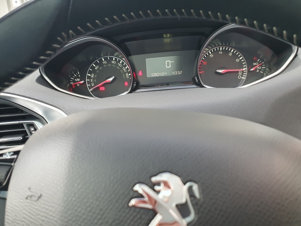 Used Peugeot 308 2018 for sale - 77170305: Photo 19