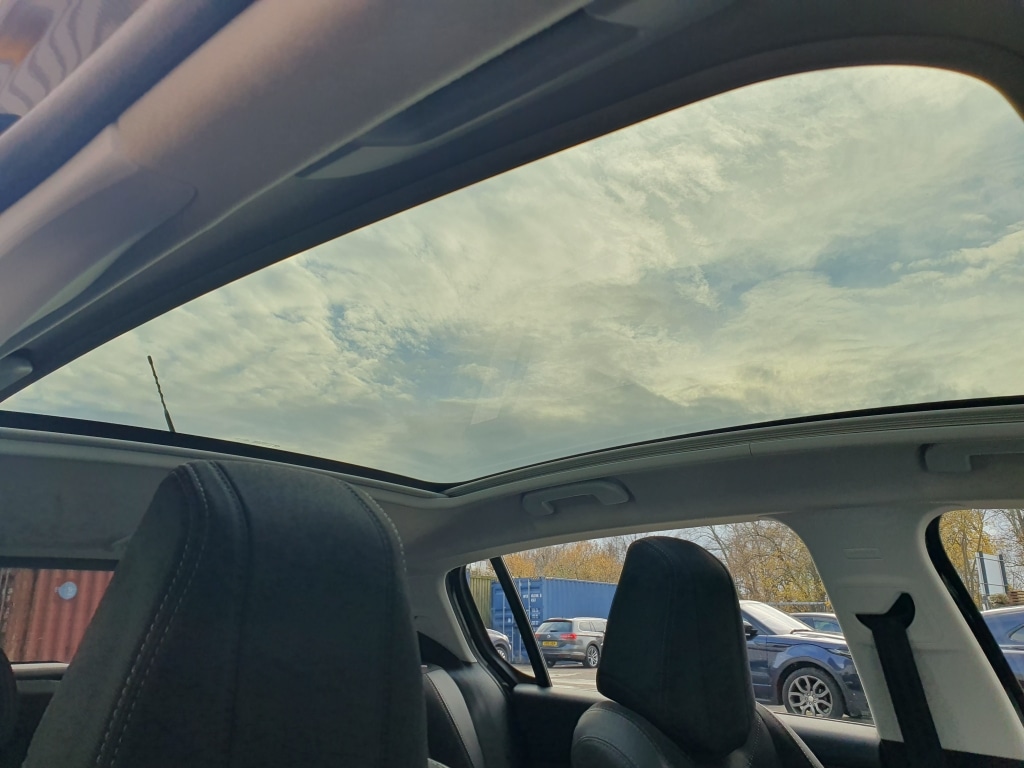 Used Peugeot 308 2018 for sale - 77170305: Photo 27