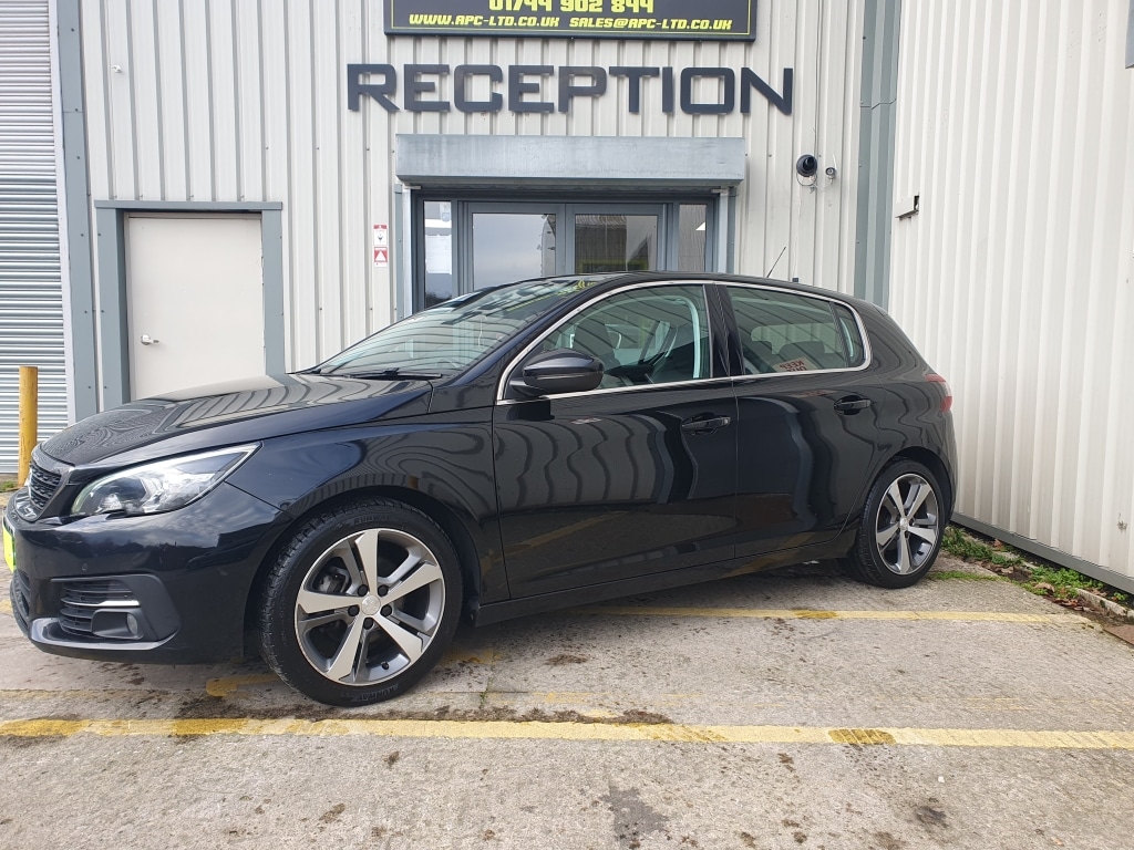 Used Peugeot 308 2018 for sale - 77170305: Photo 3
