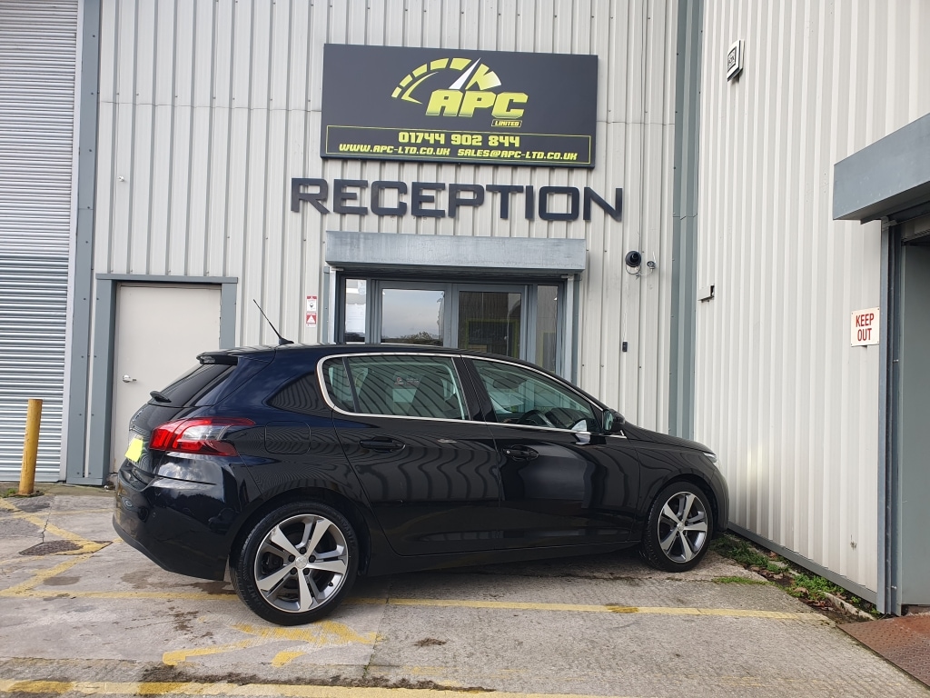 Used Peugeot 308 2018 for sale - 77170305: Photo 8