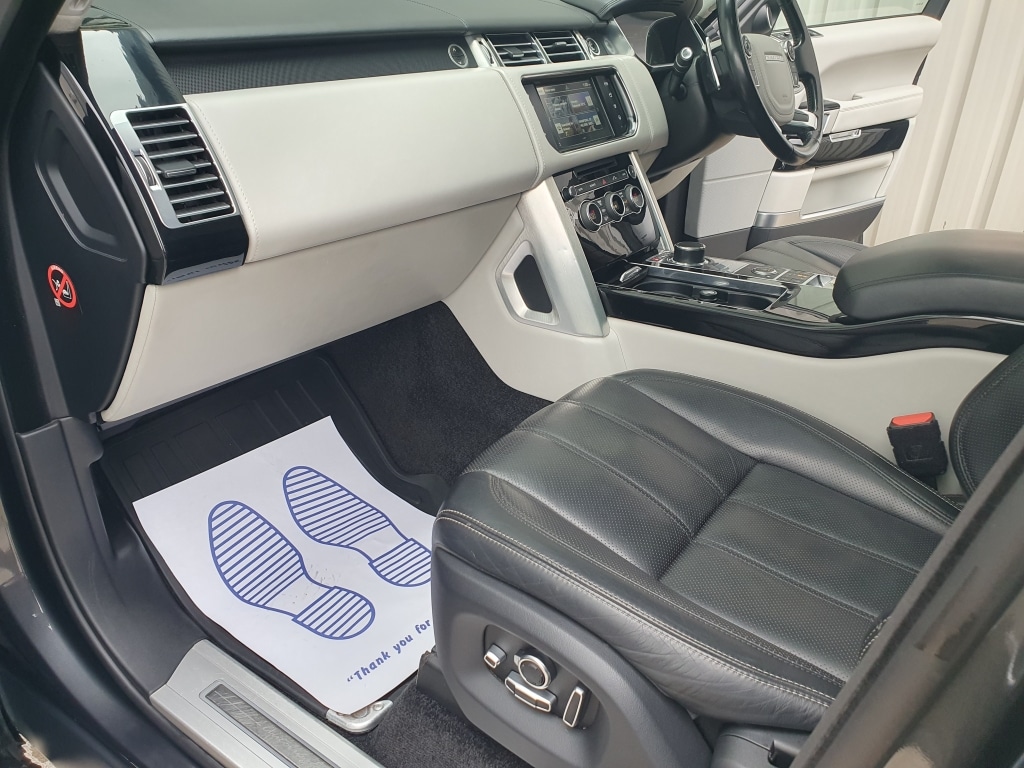 Used Land Rover Range Rover 2016 for sale - 76220541: Photo 32