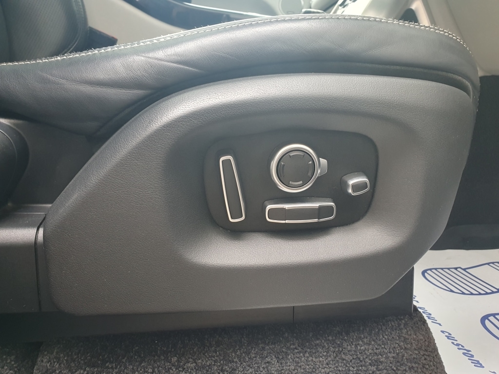 Used Land Rover Range Rover 2016 for sale - 76220541: Photo 33