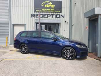 Used Volkswagen Golf 2017 for sale - 75179392: Photo