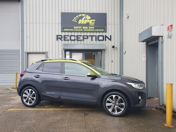 Used Kia Stonic 2018 for sale - 77606257: Photo