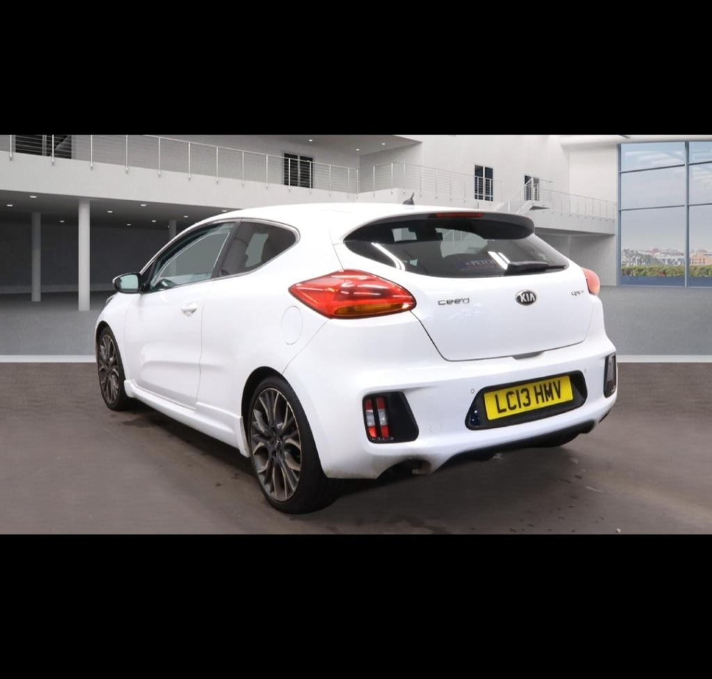 Used Kia Pro Ceed 2013 for sale - 76511091: Photo 2