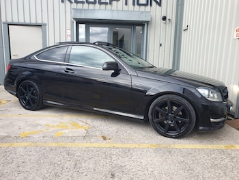 Used Mercedes-Benz C-Class 2014 for sale - 76194603: Photo