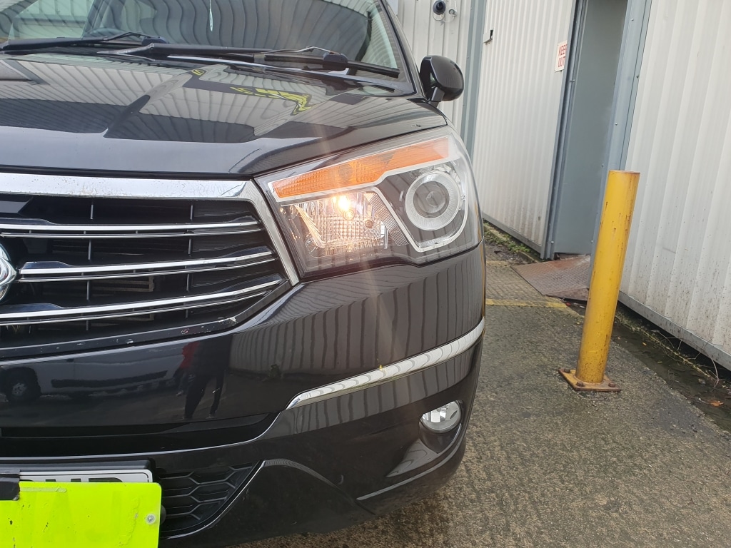 Used Ssangyong Turismo 2013 for sale - 77448990: Photo 12