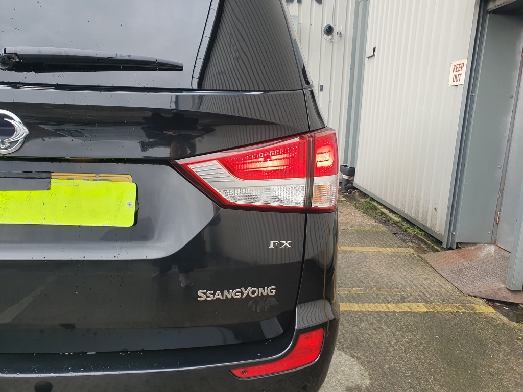 Used Ssangyong Turismo 2013 for sale - 77448990: Photo 16