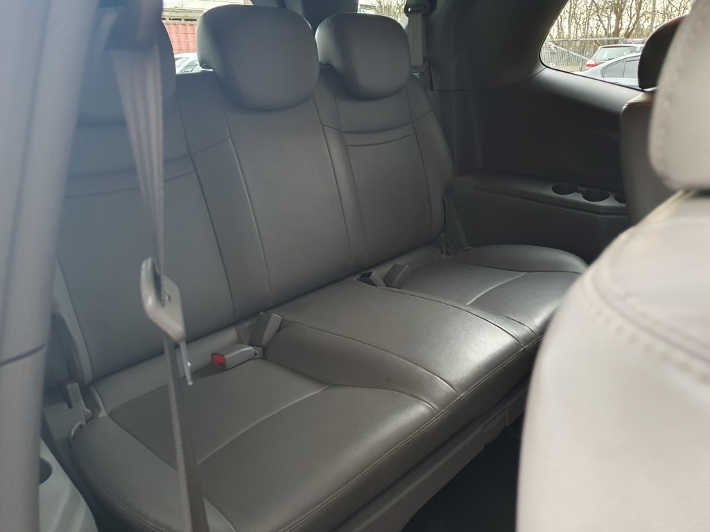 Used Ssangyong Turismo 2013 for sale - 77448990: Photo 25