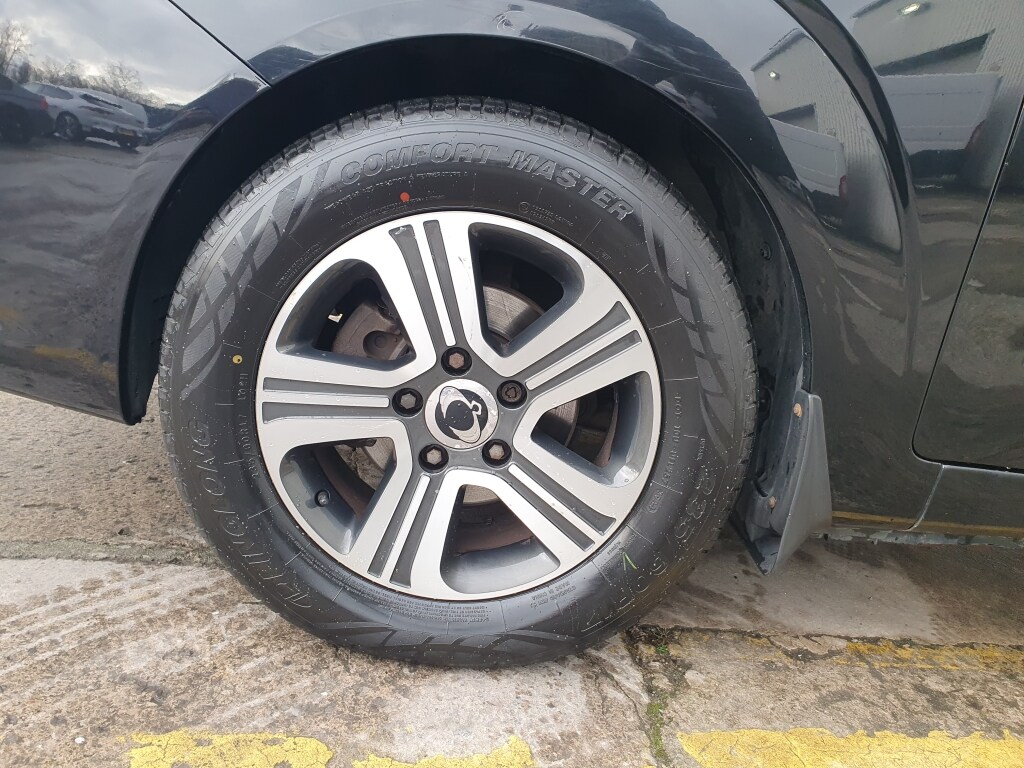 Used Ssangyong Turismo 2013 for sale - 77448990: Photo 35