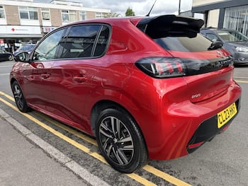 Used Peugeot 208 2023 for sale - 79872752: Photo