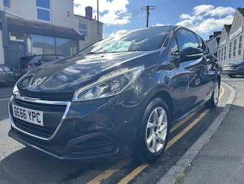 Used Peugeot 208 2016 for sale - 79872710: Photo