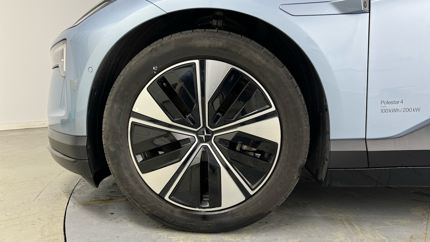 Used Polestar Polestar 4 2024 for sale - 77606951: Photo 26