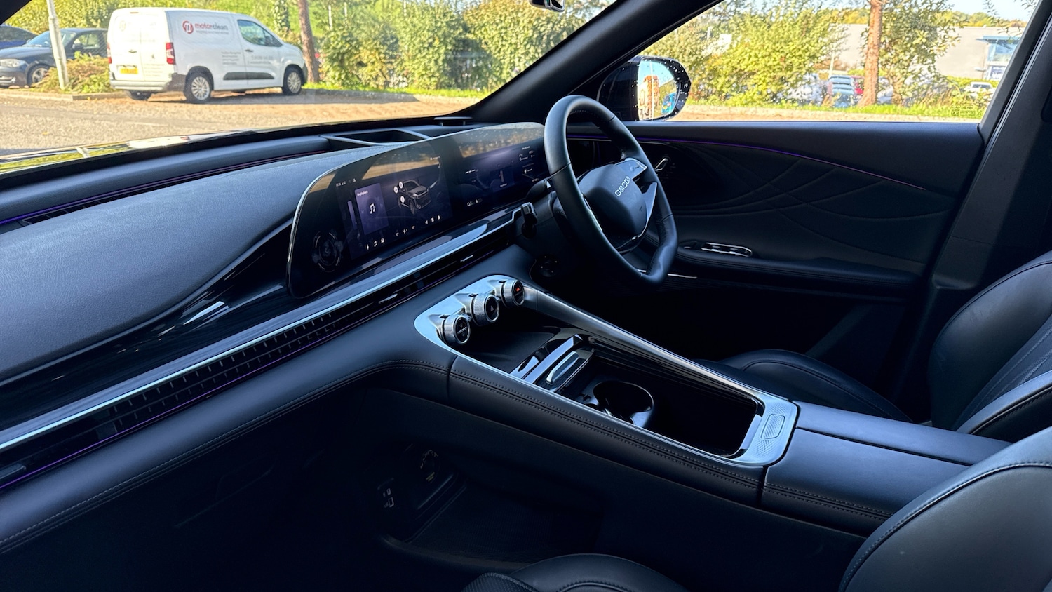 Used Omoda OMODA 9 2025 for sale - 75682831: Photo 2