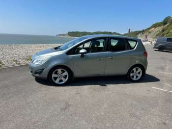 2010 (10) - 1.4T 16V Exclusiv 5dr