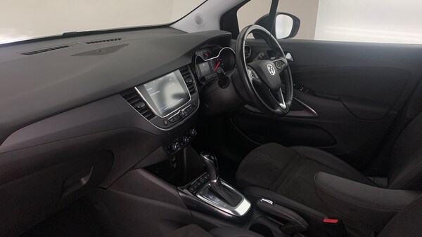 Used Vauxhall Crossland 2022 for sale - 75167492: Photo 2