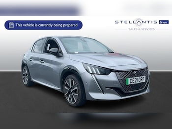 Peugeot - 208