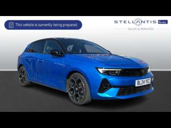 2024 - 1.2 Turbo Ultimate Hatchback 5dr Petrol Auto Euro 6 (s/s) (130 ps)