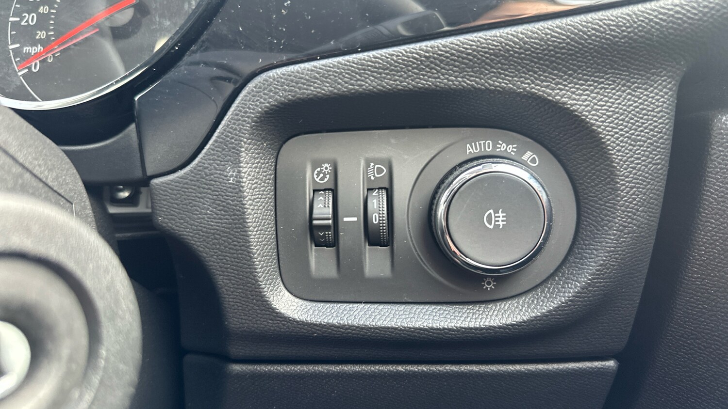 Used Vauxhall Corsa 2023 for sale - 77659616: Photo 32