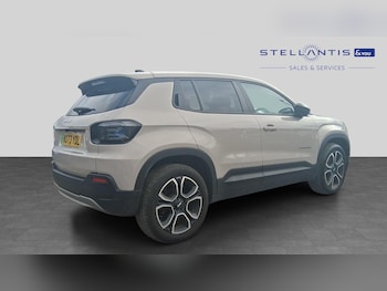 Used Jeep Avenger 2024 for sale - 78912003: Photo