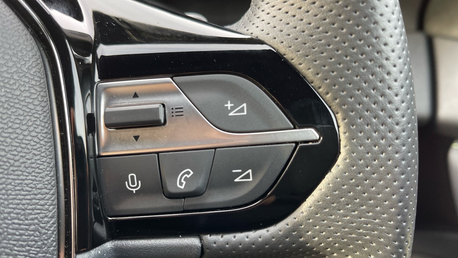 Used Peugeot 408 2025 for sale - 77372285: Photo 25