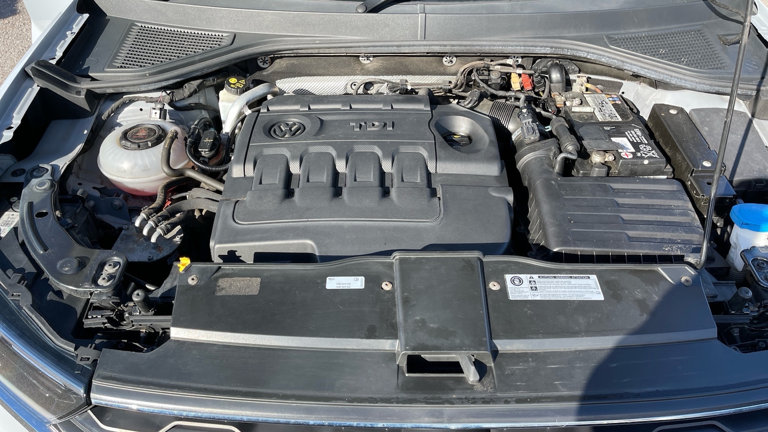 Used Volkswagen T-Roc 2018 for sale - 76887945: Photo 18