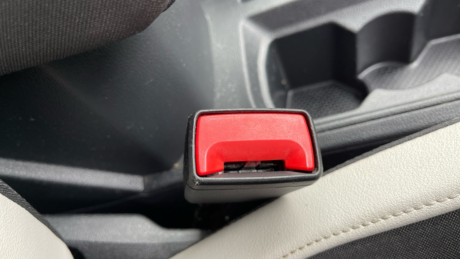 Used Volkswagen T-Roc 2018 for sale - 76887945: Photo 34