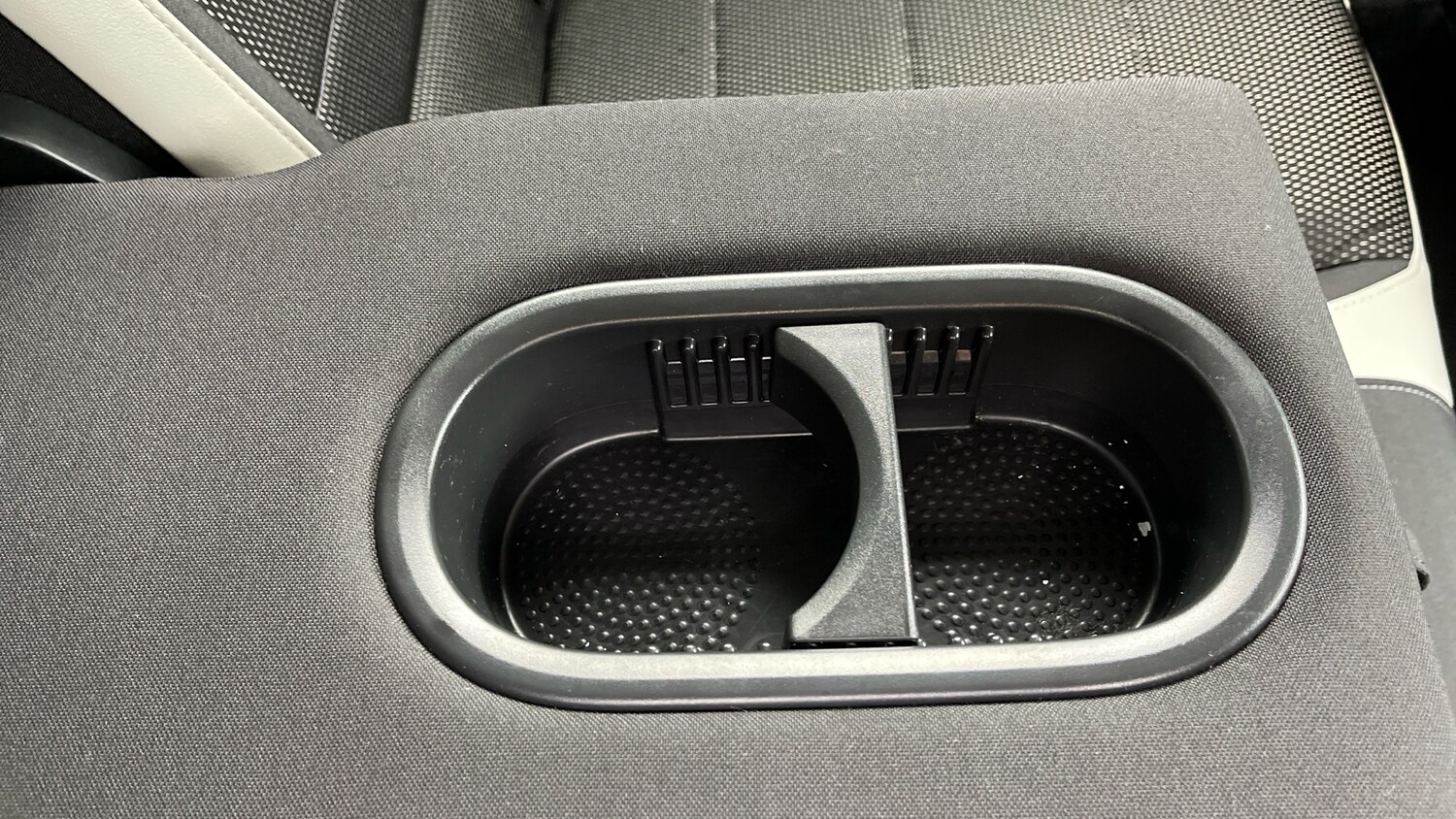 Used Volkswagen T-Roc 2018 for sale - 76887945: Photo 40