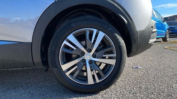 Used Peugeot 3008 2023 for sale - 76154017: Photo 15