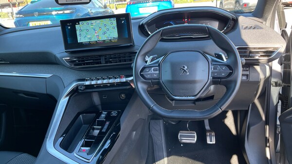 Used Peugeot 3008 2023 for sale - 76154017: Photo 4
