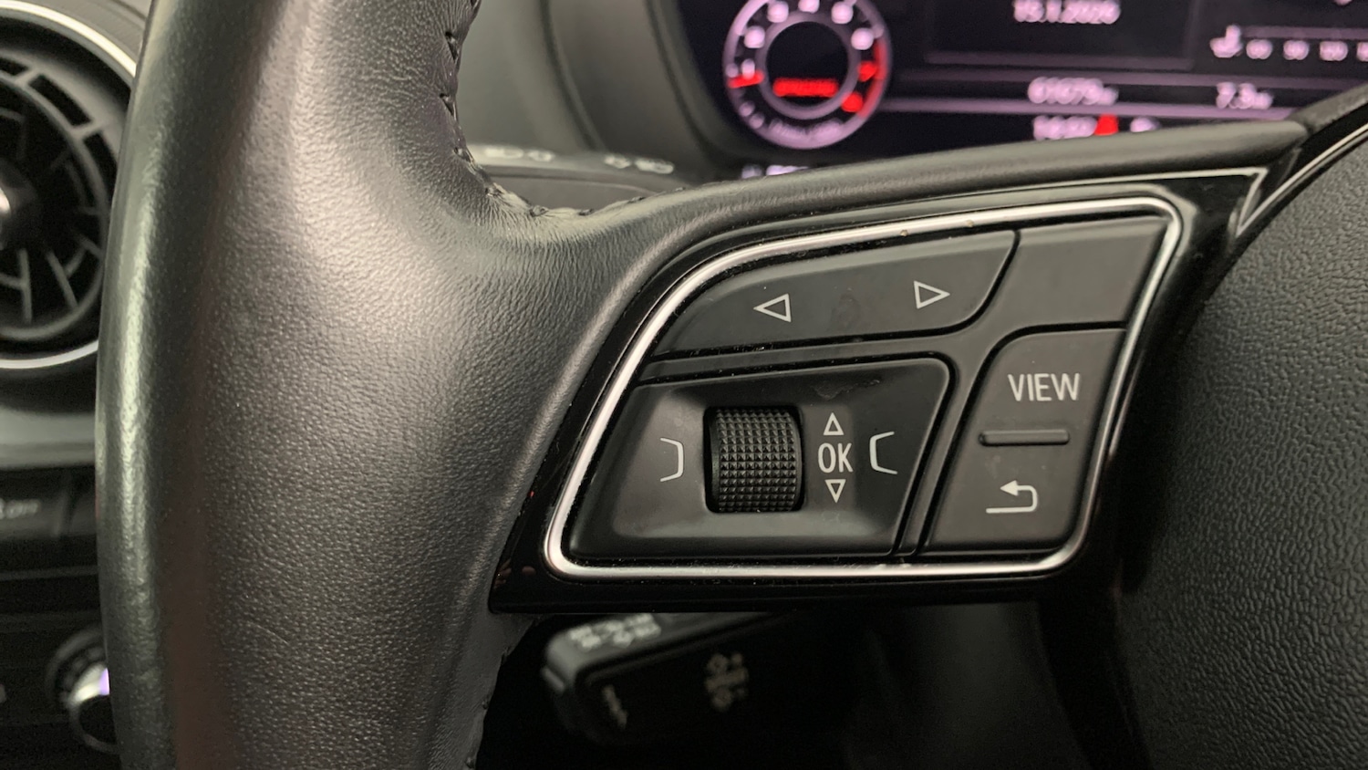 Used Audi Q2 2018 for sale - 77218062: Photo 19