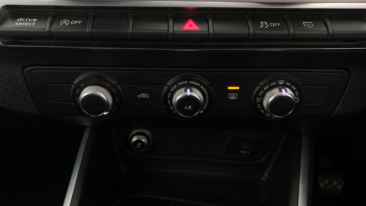 Used Audi Q2 2018 for sale - 77218062: Photo 33