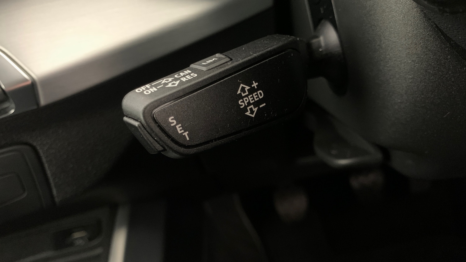 Used Audi Q2 2018 for sale - 77218062: Photo 43