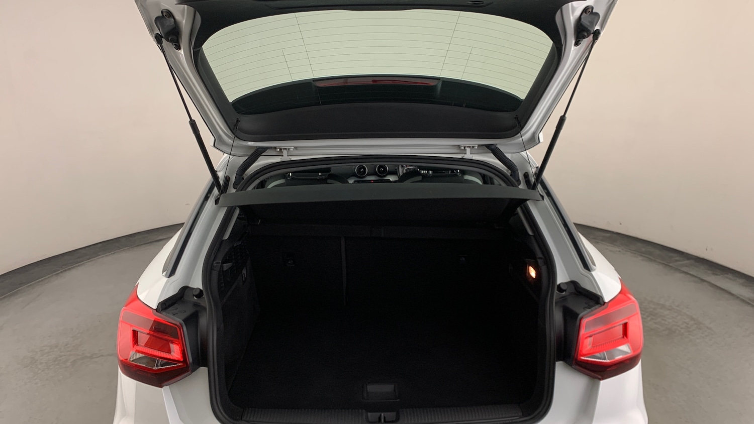 Used Audi Q2 2018 for sale - 77218062: Photo 5