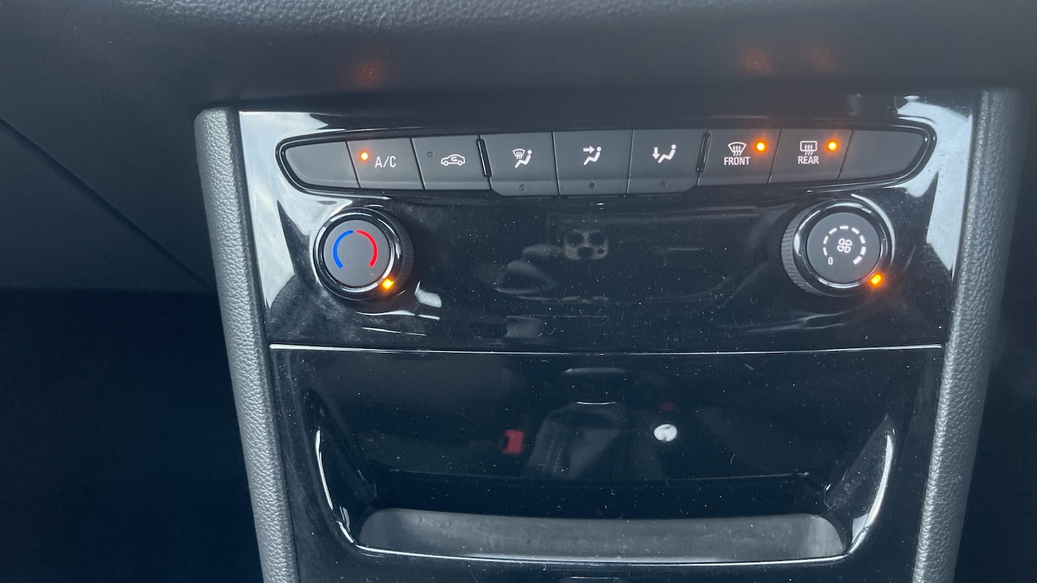 Used Vauxhall Astra 2016 for sale - 77218109: Photo 33