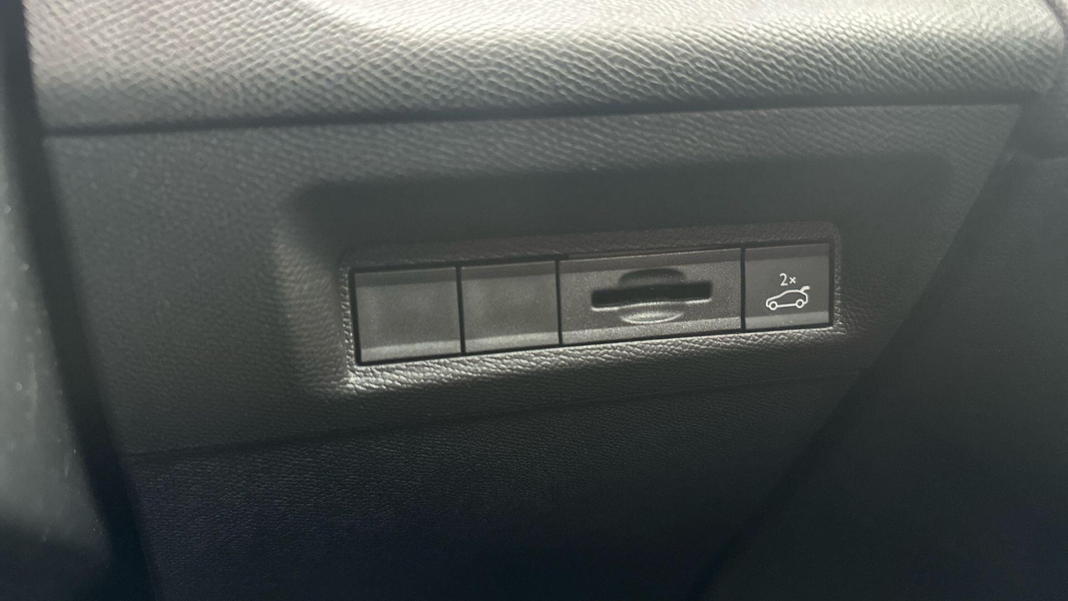 Used Peugeot 408 2024 for sale - 77332419: Photo 16