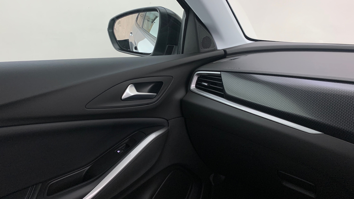 Used Vauxhall Grandland 2023 for sale - 77292646: Photo 38