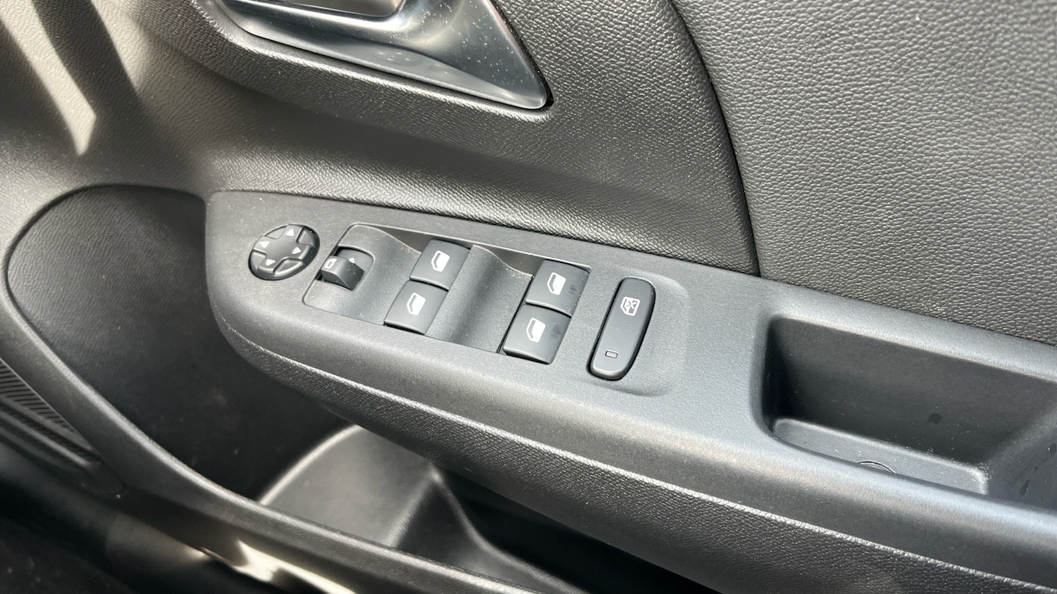 Used Vauxhall Corsa 2023 for sale - 78141749: Photo 22