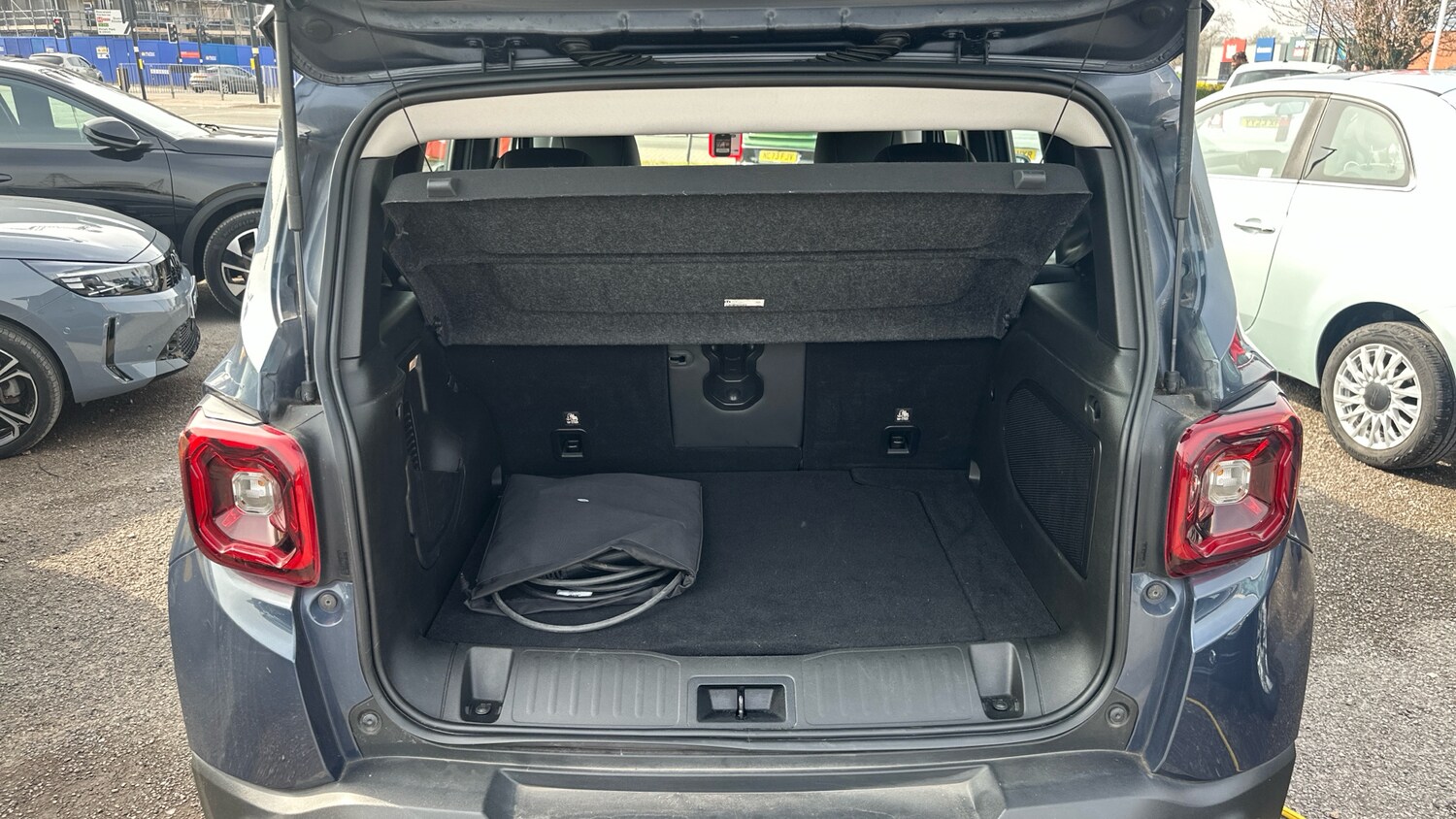 Used Jeep Renegade 2021 for sale - 77994659: Photo 19