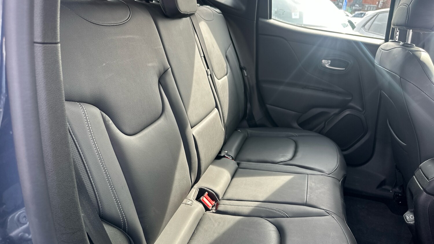 Used Jeep Renegade 2021 for sale - 77994659: Photo 33