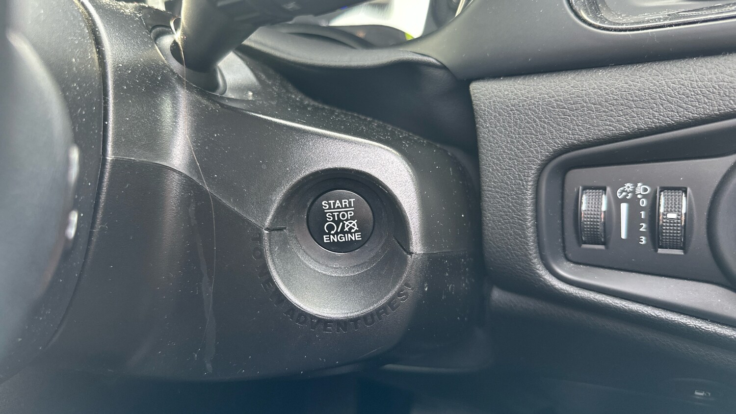 Used Jeep Renegade 2021 for sale - 77994659: Photo 40