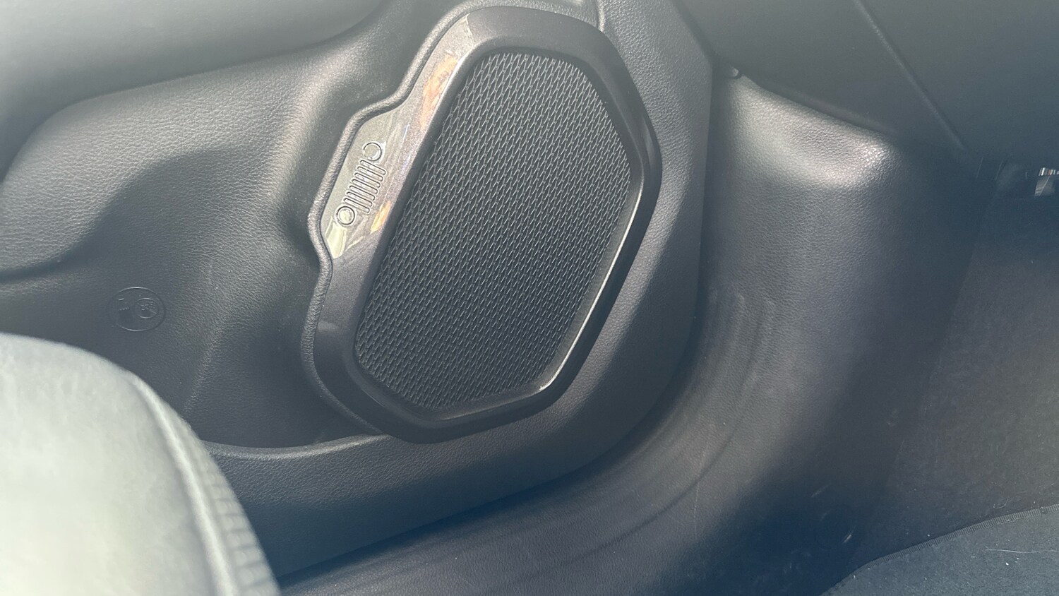 Used Jeep Renegade 2021 for sale - 77994659: Photo 56