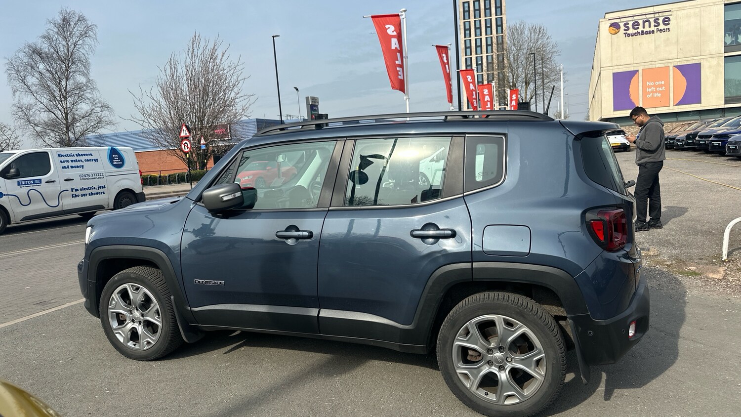 Used Jeep Renegade 2021 for sale - 77994659: Photo 6